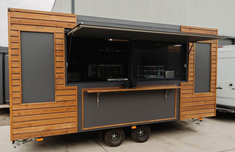 Rulotă comercială cu design interior la comandă, de 5 x 2,3 x 2,3m - imagine 9